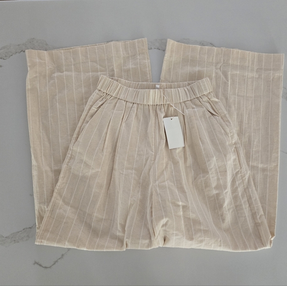 NWT &.Layered Linen Blend Gathered Wide-Leg Pants - Picture 3 of 7